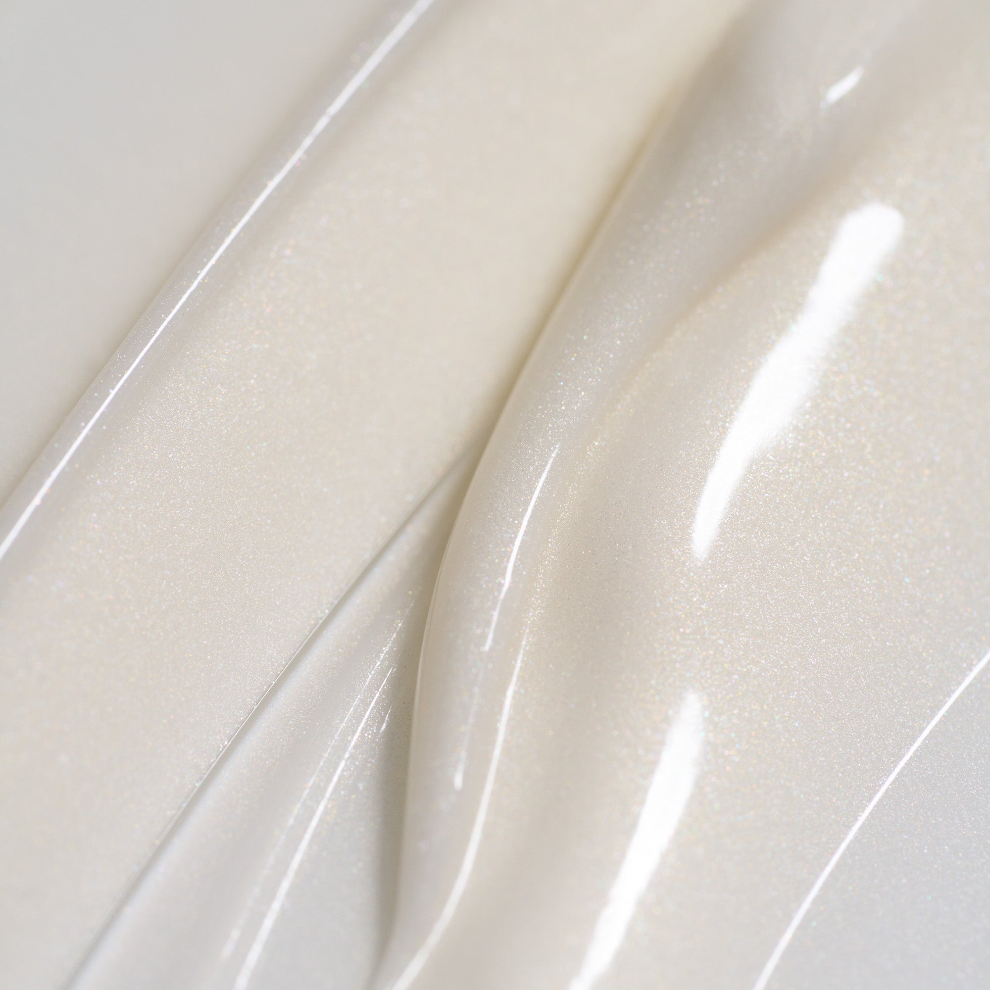 Supershine Moisturizing Cream - Oribe Hair Care - Image 2