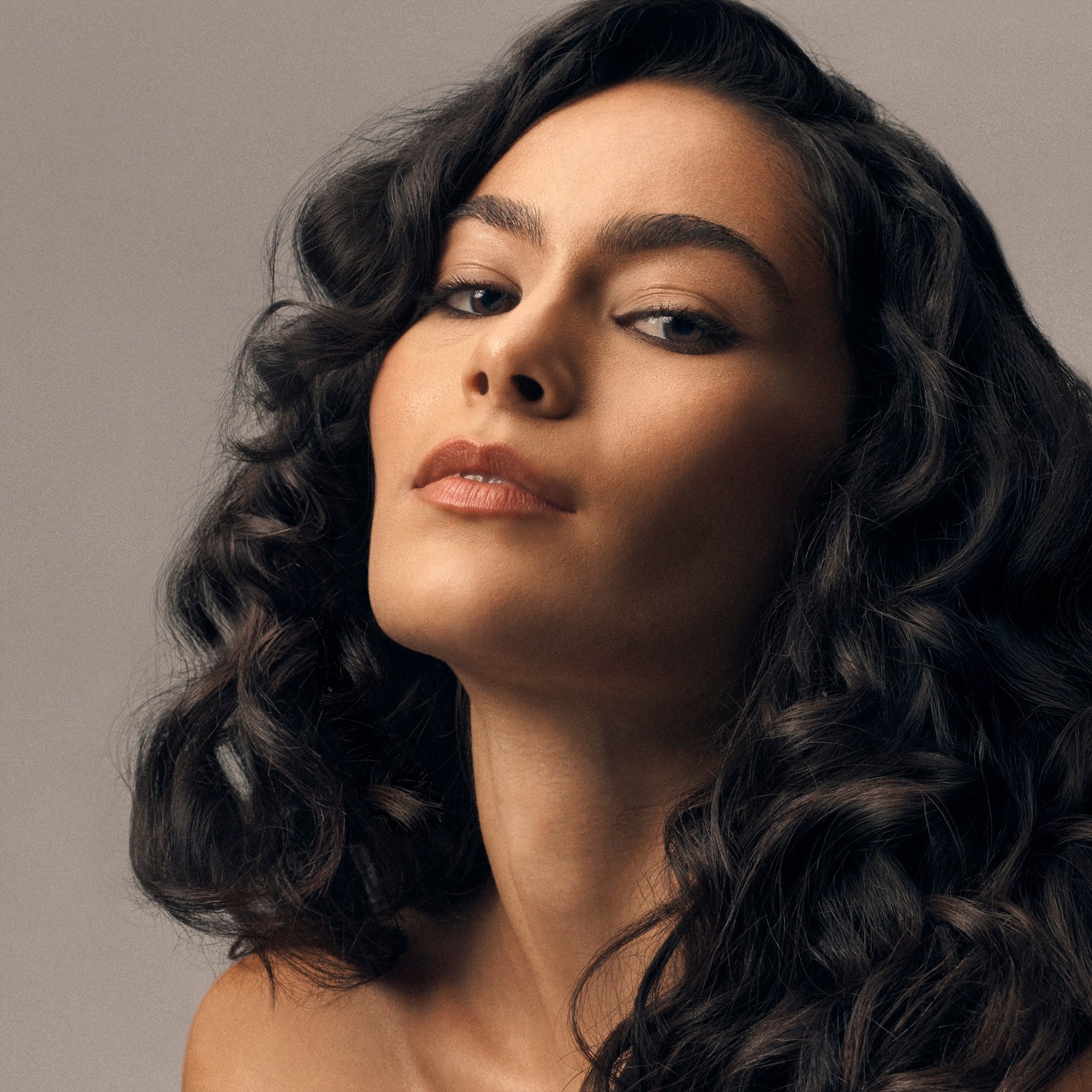 Curl Control Silkening Crème - Oribe Hair Care - Image 5