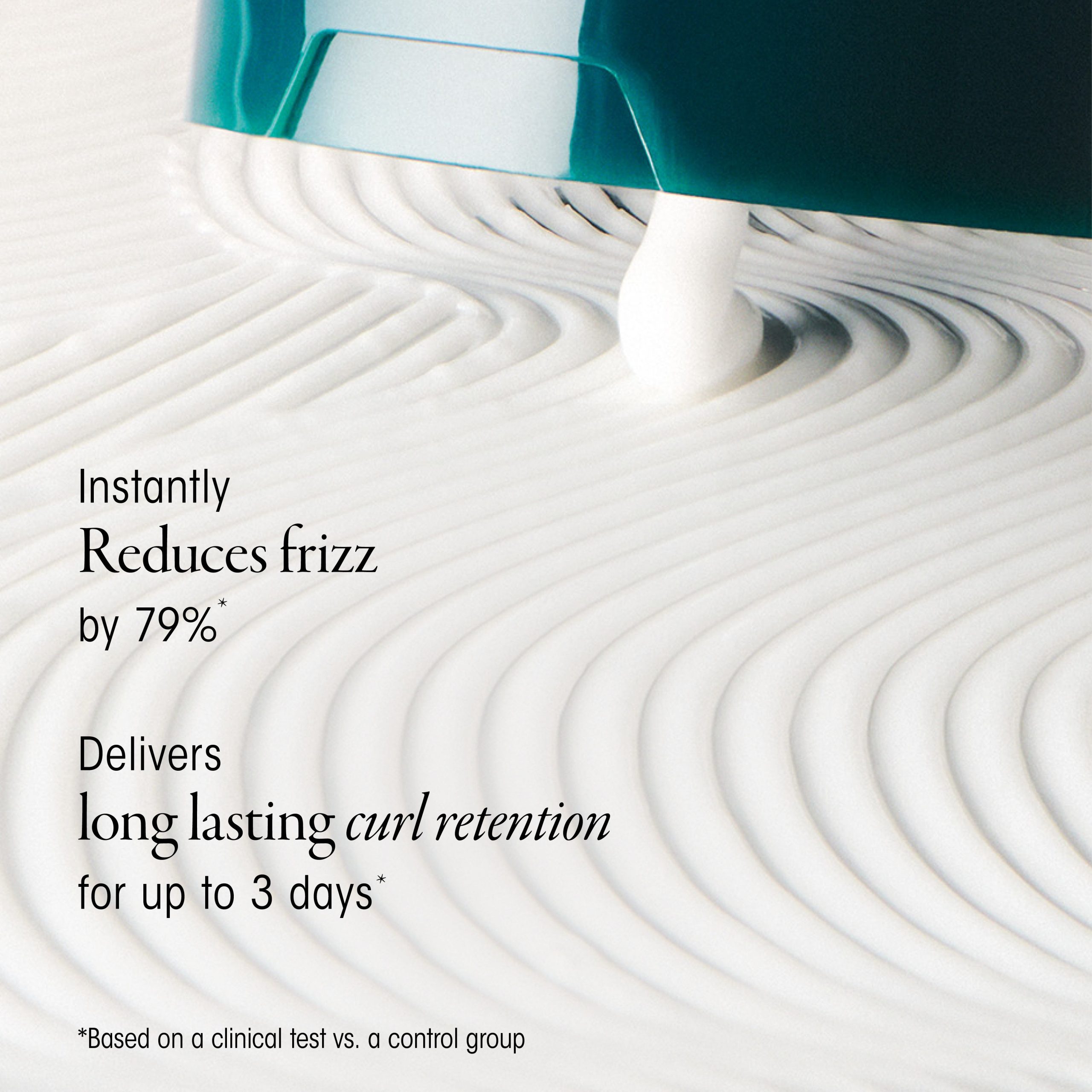 Styling Butter Curl Enhancing Crème - Oribe Hair Care - Image 3