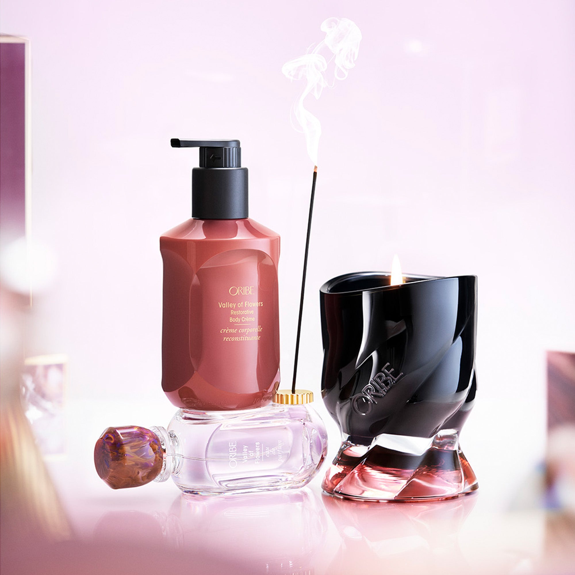 Valley of Flowers Scented Candle - Oribe Hair Care - Image 6